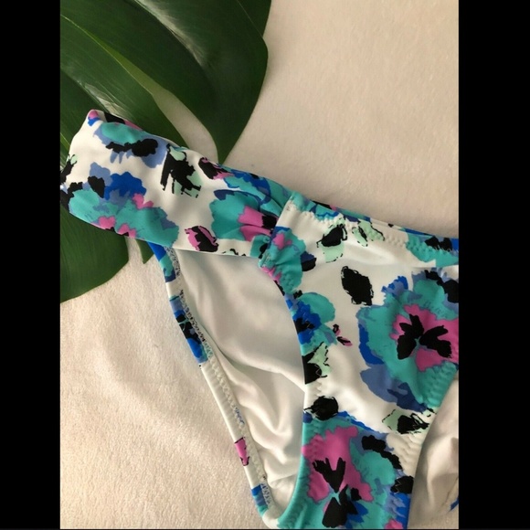 NWT Volcom Floral Junkie Full Bottom in Blue Bird‎ [ SZ XS ] - Picture 3 of 8